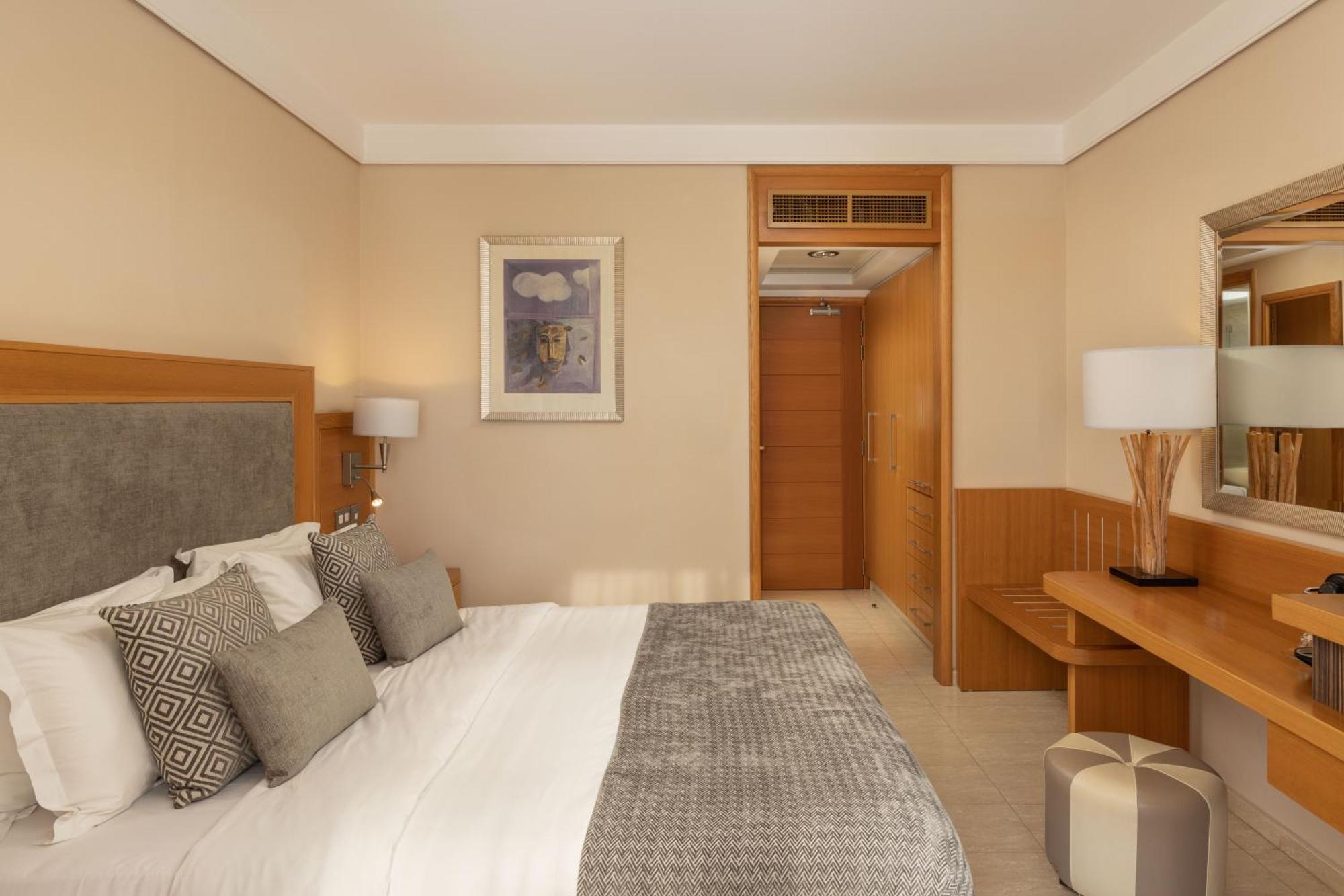 Atlantica Golden - Adults Only מלון 4*
